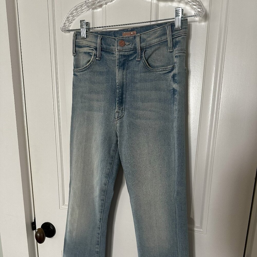 EUC Mother Denim The Hustler Ankle Fray Jeans- Size 26